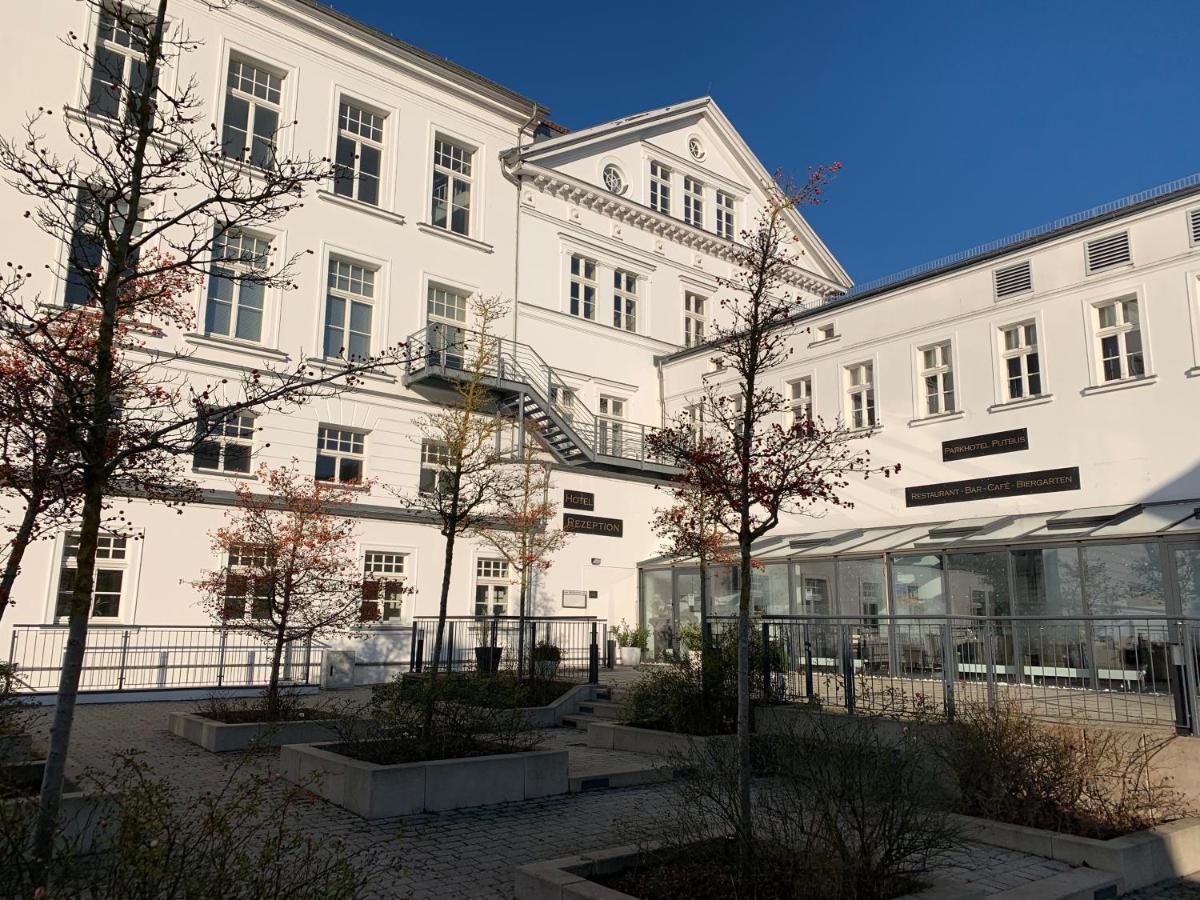 Parkhotel Putbus - Renoviert Seit Februar 2025 Экстерьер фото